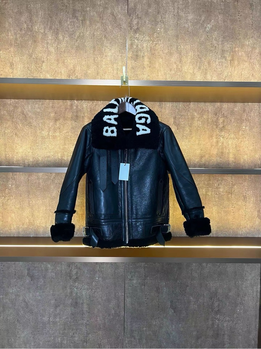 🚩steal Balenciaga Black Leather Shearling Collar Jacket
